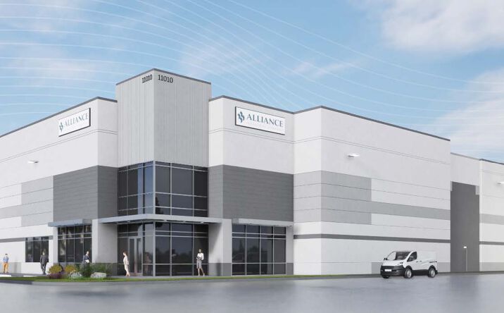 Pictures of Industrial property located at 11010 W Fairmont Parkway, La Porte, TX 77571 for sales - image #1