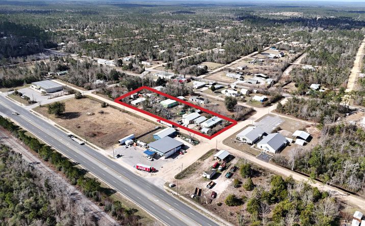 Pictures of Special Purpose property located at 12114 Krocus Street, Fountain, FL 32438 for sales - image #1