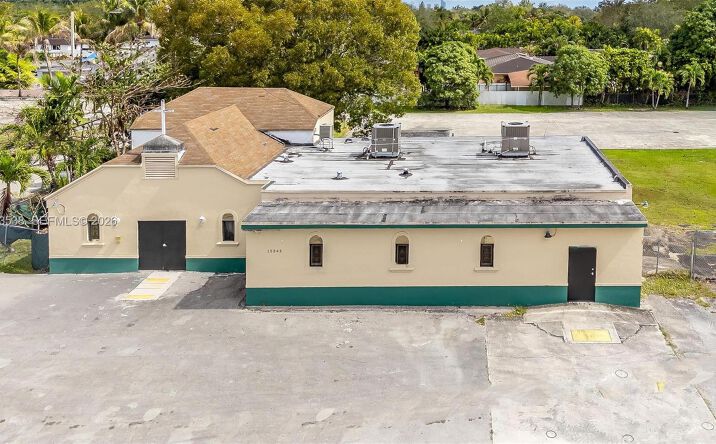 Pictures of Land property located at 15343 NW 2nd Ave, Miami, FL 33169 for sales - image #1