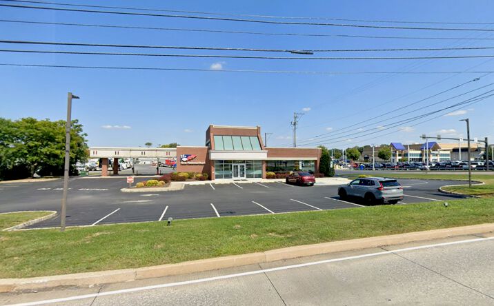 Pictures of Retail property located at 1461 Manheim Pike, Lancaster, PA 17601 for sales - image #1
