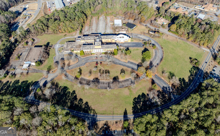 Pictures of Land, Mixed Use, Office, Retail property located at 60 Hospital Rd, Newnan, GA 30263 for sales - image #1