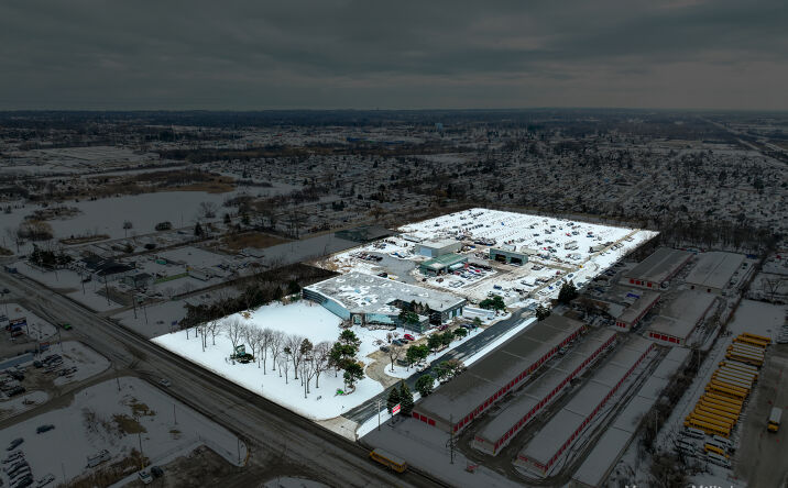 Pictures of Industrial property located at 3535 Washington St, Gurnee, IL 60031 for sales - image #1