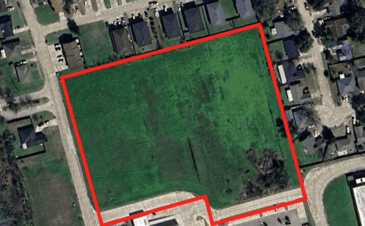 Pictures of Land property located at 1280 Tiffany Dr, LaPlace, LA 70068 for sales - image #1
