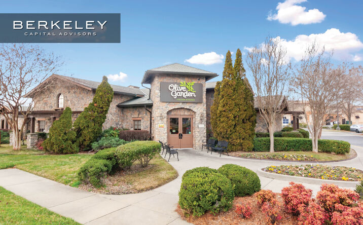 Pictures of Retail property located at 8225 Northlake Commons Blvd, Charlotte, NC 28216 for sales - image #1