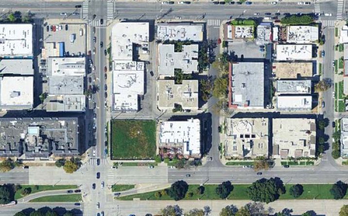 Pictures of Land property located at 8765-8771 Burton Way, Los Angeles, CA 90048 for sales - image #1