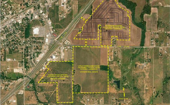 Pictures of Land property located at 2790 N Interstate 35, Pearsall, TX 78061 for sales - image #1
