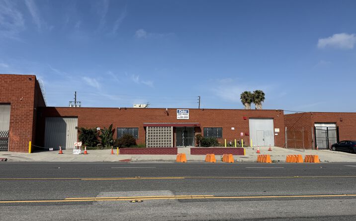 Pictures of Industrial, Office property located at 13413 S Broadway, Los Angeles, CA 90061 for sales - image #1