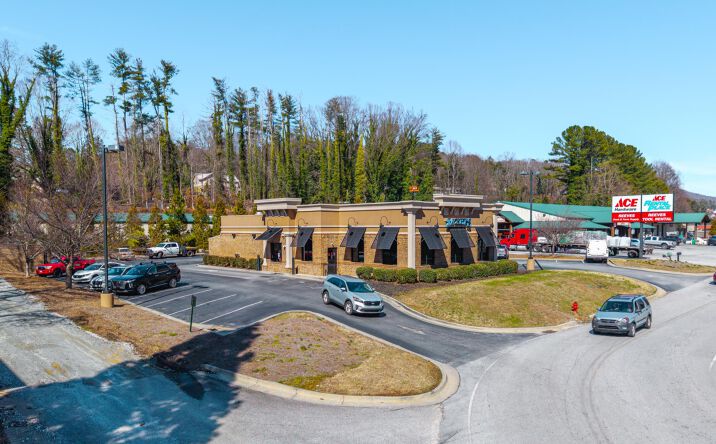 Pictures of Retail property located at 43 Bo James St, Clayton, GA 30525 for sales - image #1