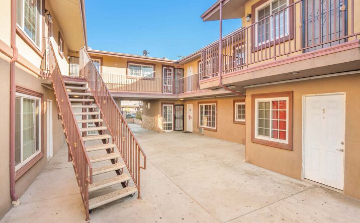 Pictures of Multifamily property located at 6653 Darby Ave, Reseda, CA 91335 for sales - image #1