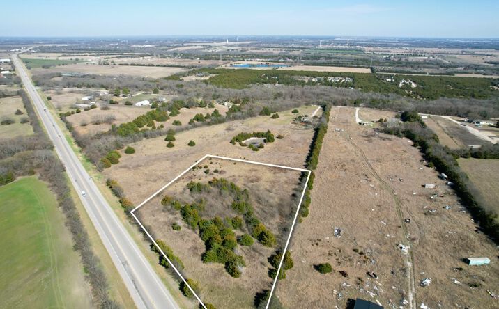 Pictures of Land property located at 1961 Co Rd 4605, Trenton, TX 75490 for sales - image #1