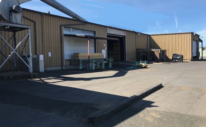Pictures of Industrial property located at 2350 Ave F, White City, OR 97503 for sales - image #1