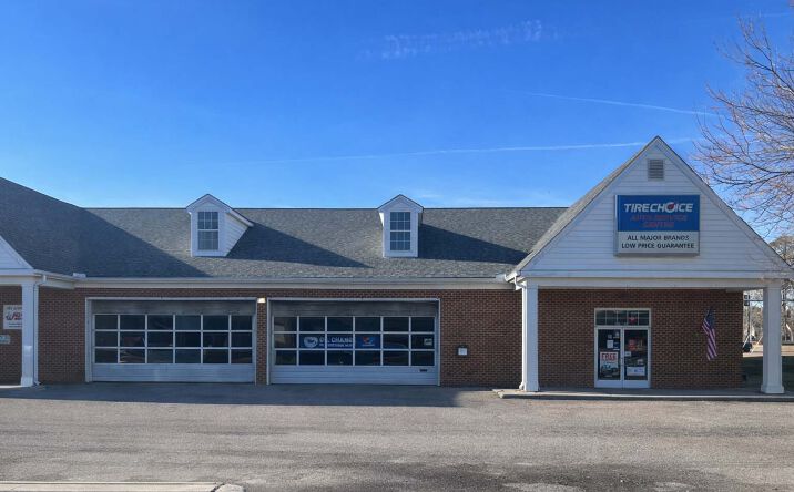 Pictures of Retail property located at 3705, 3709, 3717 Tiffany Lane, Virginia Beach, VA 23456 for sales - image #1