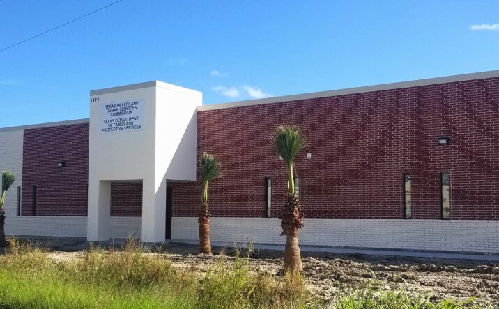 Pictures of Office property located at 1770 W Corpus Christi St, Beeville, TX 78104 for sales - image #1