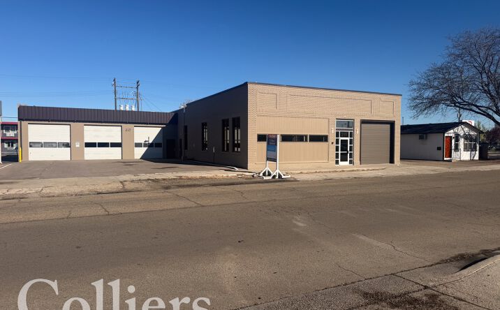 Pictures of Industrial, Office property located at 207 10th Ave S, Nampa, ID 83651 for sales - image #1