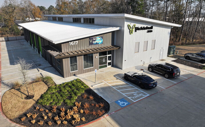 Pictures of Industrial property located at 1617 N Loop 336 E, Conroe, TX 77301 for sales - image #1