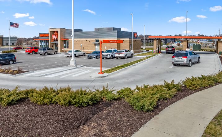 Pictures of Retail property located at 4200 Sterling Ave, Kansas City, MO 64130 for sales - image #1