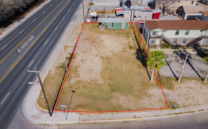 Pictures of Land property located at 2689 El Indio Hwy, Eagle Pass, TX 78852 for sales - image #1