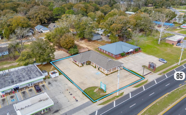 Pictures of Office property located at 1078 S Ferdon Blvd, Crestview, FL 32536 for sales - image #1