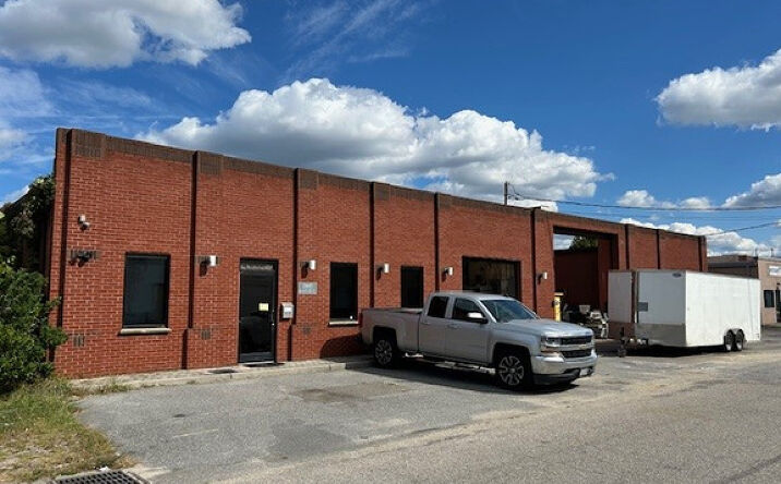 Pictures of Industrial property located at 2440 Alabama Ave, Norfolk, VA 23513 for sales - image #1