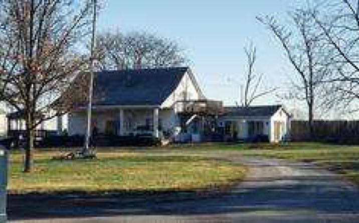 Pictures of Multifamily property located at 5320 175th St, Tinley Park, IL 60477 for sales - image #1
