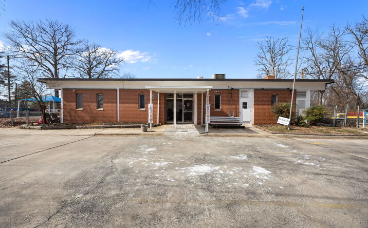 Pictures of Special Purpose property located at 2300 Spring Garden St, Greensboro, NC 27403 for sales - image #1