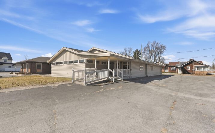 Pictures of Special Purpose property located at 202 W Whitley Street, Churubusco, IN 46723 for sales - image #1