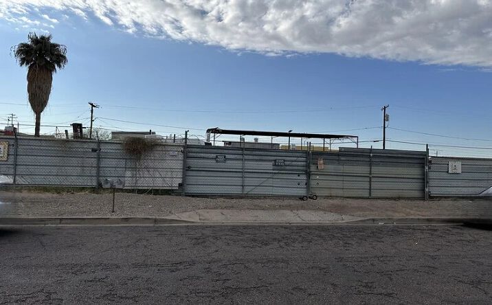 Pictures of Land property located at 2531-2533 E Jackson St., Phoenix, AZ 85034 for sales - image #1