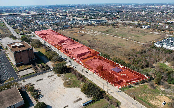 Pictures of Land property located at 3711-4101 Clinton Dr, Houston, TX 77020 for sales - image #1