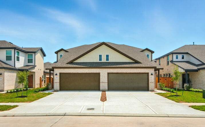 Pictures of Multifamily property located at 1805 N Peach Creek Dr, Dayton, TX 77535 for sales - image #1