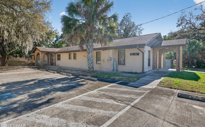 Pictures of Mixed Use, Office, Special Purpose property located at 905 Beville Road, South Daytona, FL 32119 for sales - image #1