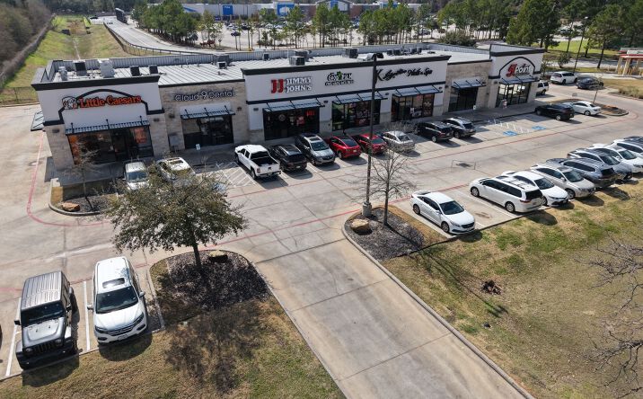 Pictures of Retail property located at 1021 Sawdust Rd, Spring, TX 77380 for sales - image #1