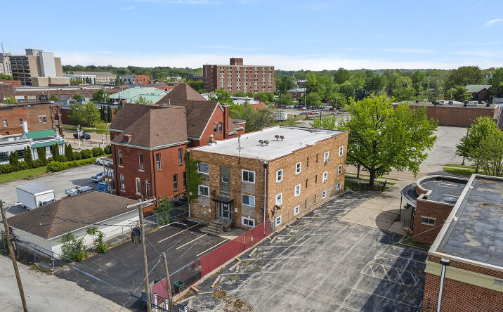 Pictures of Multifamily property located at 320 W Main St, Decatur, IL 62522 for sales - image #1