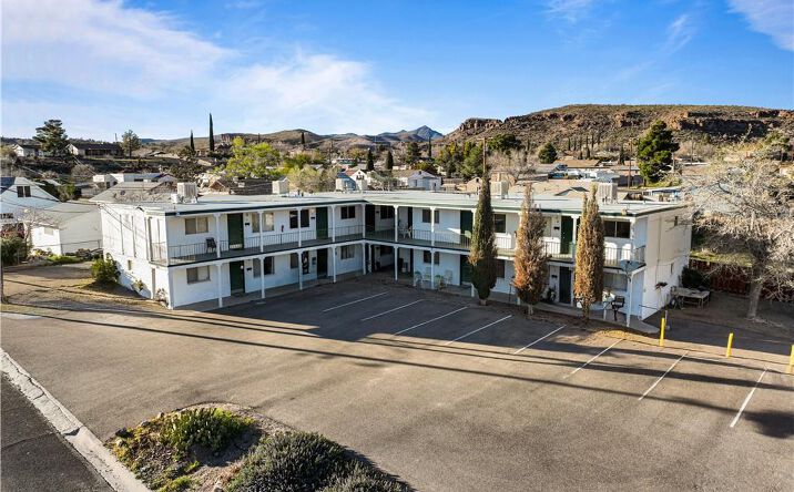 Pictures of Multifamily property located at 301 Copper St, Kingman, AZ 86401 for sales - image #1