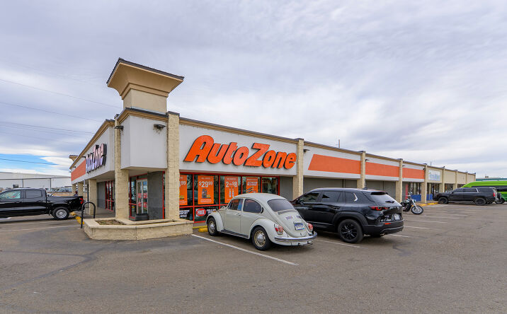 Pictures of Industrial, Retail property located at 1375 Sherman Dr, Longmont, CO 80501 for sales - image #1