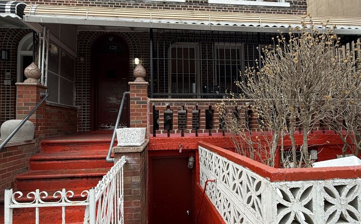 Pictures of Multifamily property located at 131 E 93rd St, Brooklyn, NY 11212 for sales - image #1