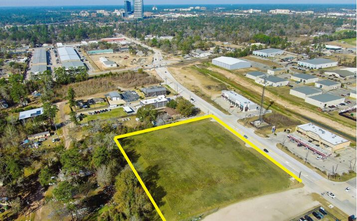 Pictures of Land property located at 27660 Robinson Rd, Conroe, TX 77385 for sales - image #1