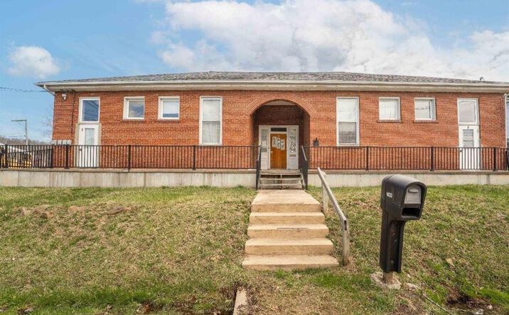 Pictures of Mixed Use, Office, Special Purpose property located at 1433 Dorsey Ave, Morgantown, WV 26501 for sales - image #1