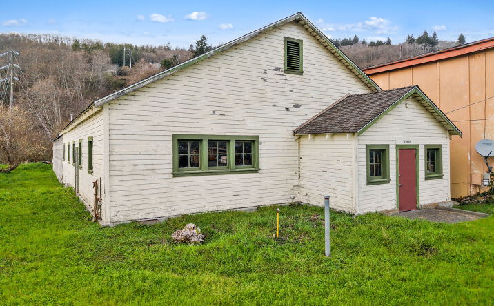 Pictures of Mixed Use, Office, Retail, Self Storage, Special Purpose property located at 121452 St Hwy, Orick, CA 95555 for sales - image #1