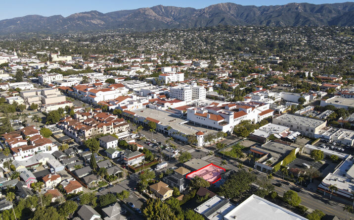 Pictures of Retail property located at 631 & 633 Chapala Street, Santa Barbara, CA 93101 for sales - image #1