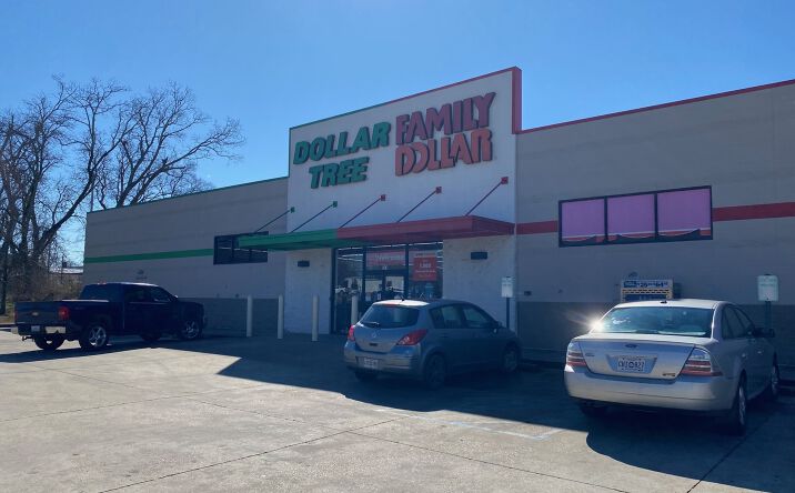 Pictures of Retail, Special Purpose property located at 511 W Monroe Ave, Okolona, MS 38860 for sales - image #1