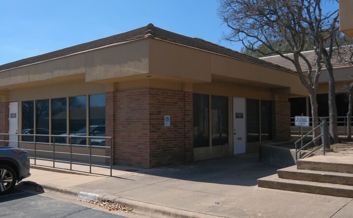 Pictures of Office property located at 8820 Business Park Dr, Austin, TX 78759 for sales - image #1