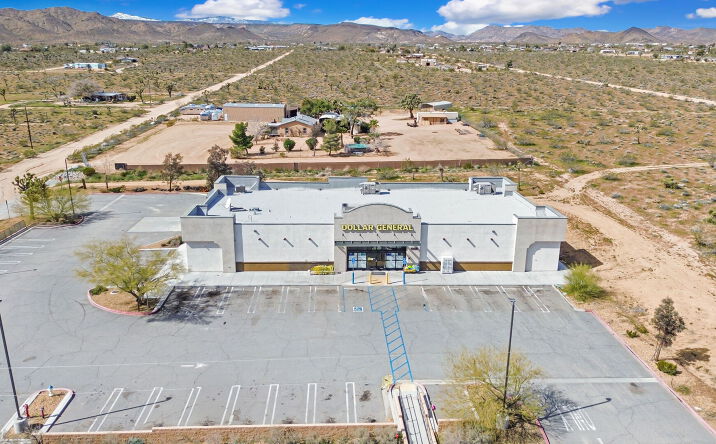Pictures of Retail property located at 1058 Old Woman Springs Rd, Yucca Valley, CA 92284 for sales - image #1