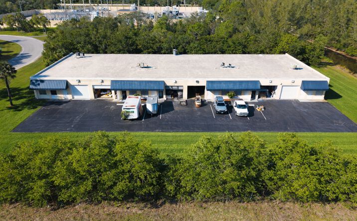 Pictures of Industrial property located at 15935 Assembly Loop, Jupiter, FL 33478 for sales - image #1