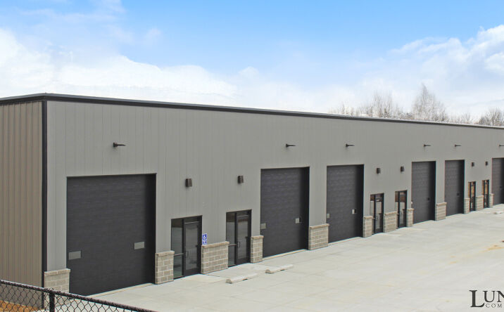 Pictures of Industrial property located at 1117 Applewood Dr, Papillion, NE 68046 for sales - image #1