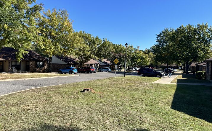 Pictures of Senior Living property located at 501 E 43rd St, Texarkana, AR 71854 for sales - image #1