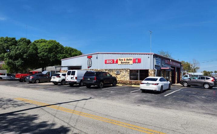 Pictures of Retail property located at 1695 S Volusia Ave, Orange City, FL 32763 for sales - image #1