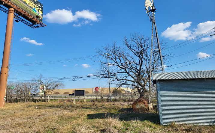 Pictures of Land, Mixed Use property located at 3095 I 35 N Frontage Rd, New Braunfels, TX 76130 for sales - image #1