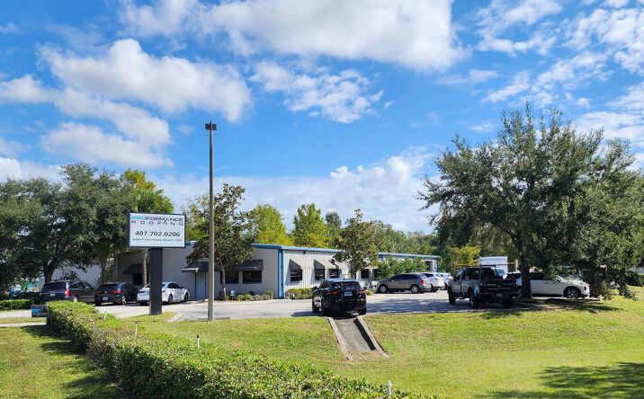 Pictures of Industrial property located at 2041 N Hiawassee Rd, Apopka, FL 32703 for sales - image #1