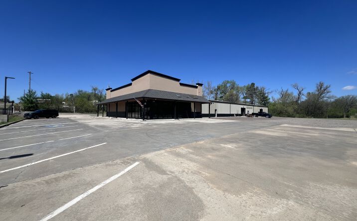 Pictures of Industrial, Retail property located at 12007 NE 23rd St, Choctaw, OK 73020 for sales - image #1