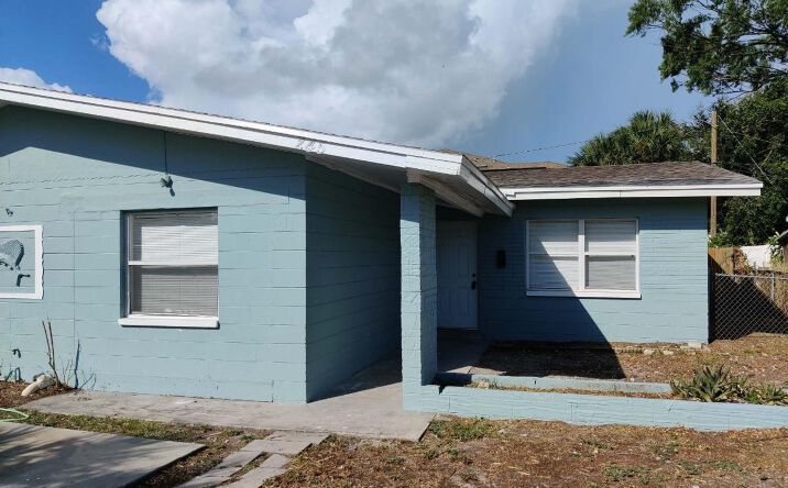 Pictures of Mixed Use property located at 245- 247 38TH AVE SE, Saint Petersburg, FL 33705 for sales - image #1